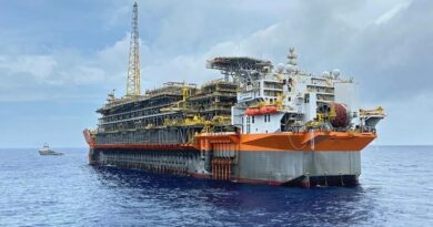 Petróleo fecha em alta de mais de 4% com nova escalada de tensões no Oriente Médio